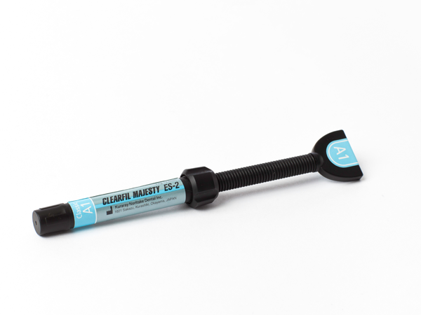 Kuraray Clearfil Majesty ES-2 Classic Composite – Clinical