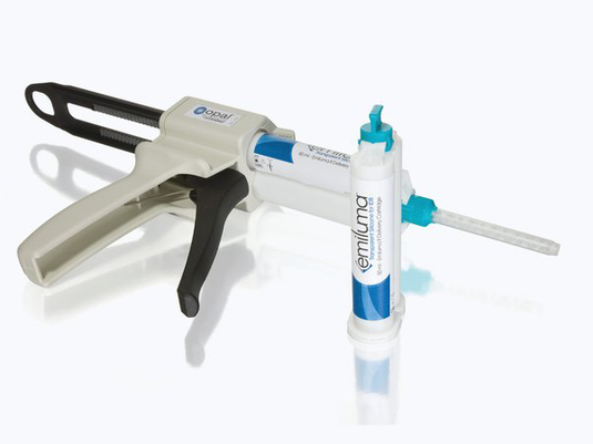 Ultradent™ Emiluma™ et Lumaloc™