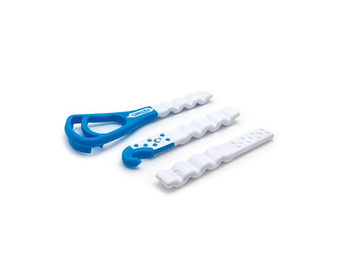 clenchy mouth cleaner with clenchy 2 and clenchy aligners