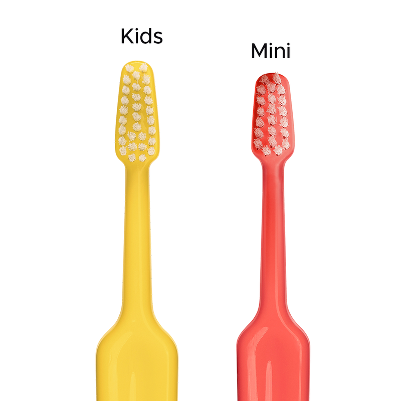Chargez l'image dans la visionneuse de la galerie, TePe® Mini™ Toothbrush
